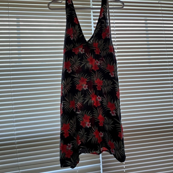 Floral Black and Red Dress - Picture 2 of 4